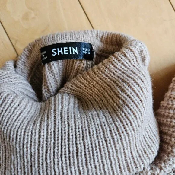 Sweater - Picture 2 of 2